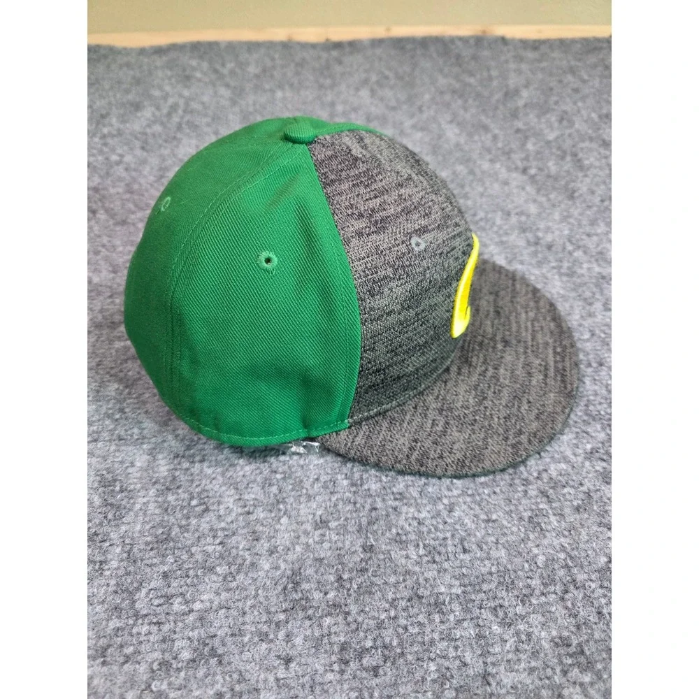 Oregon Ducks Nike Hat Mens OSFM Green Grey True Snapback Flat Brim NCAA Pac-12